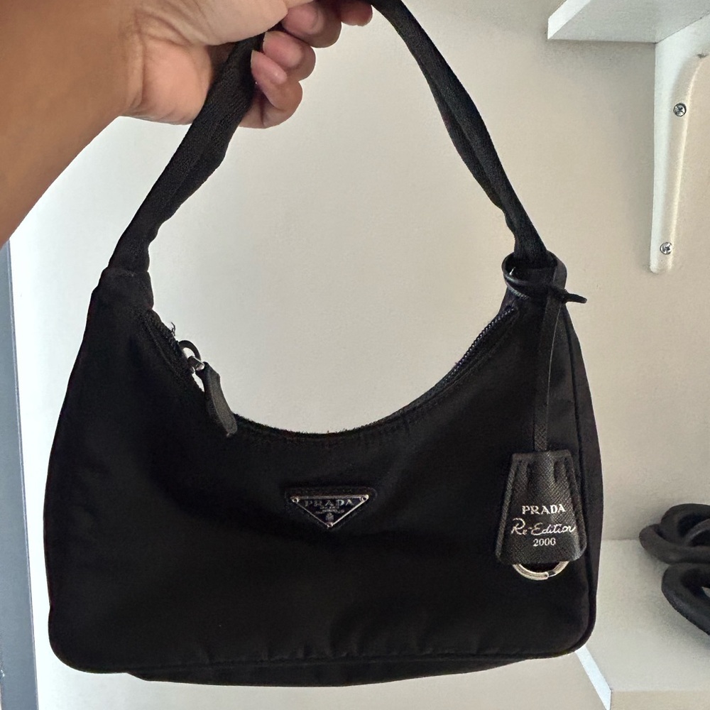 Prada re edition nylon bag - Picture 2 of 4